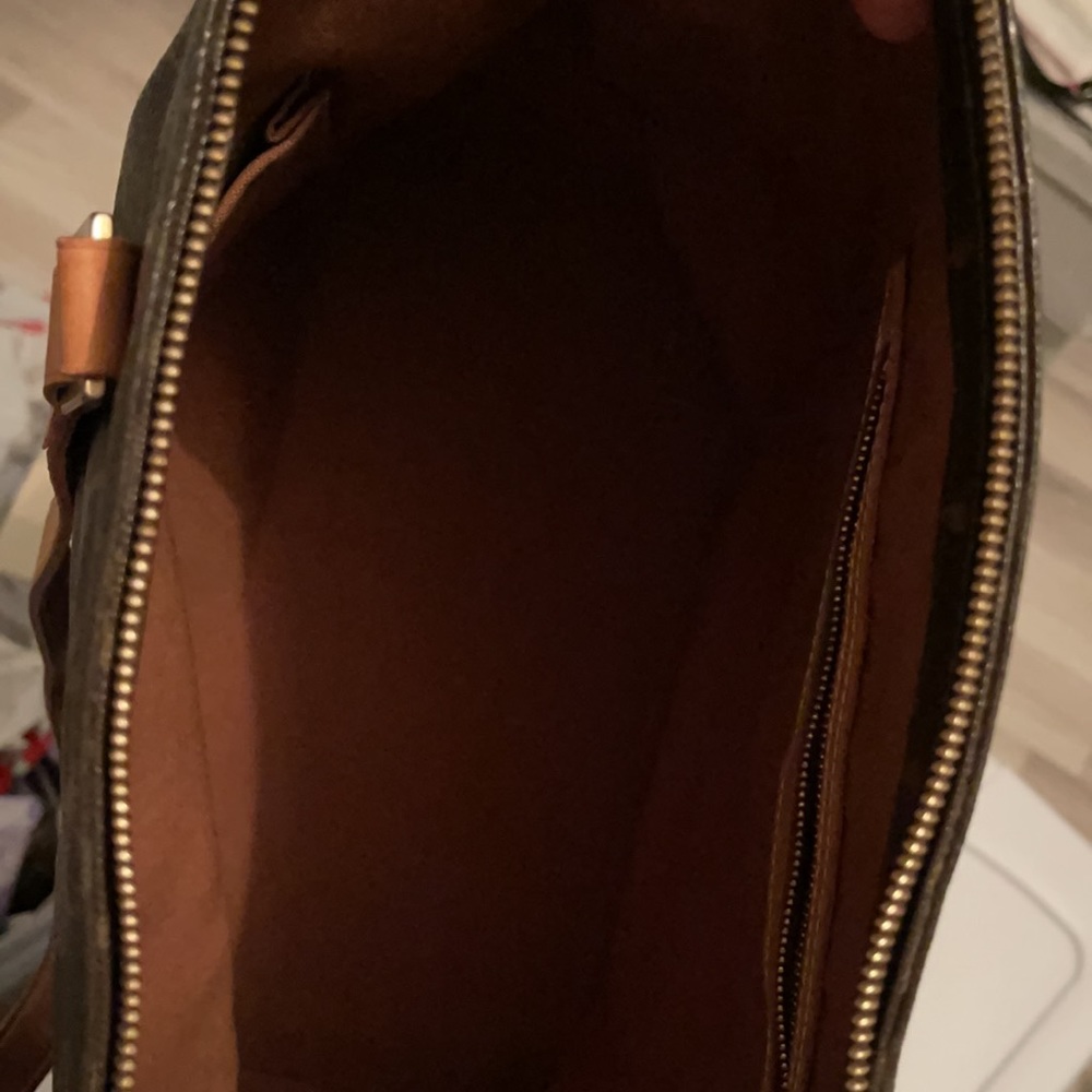Louis Vuitton cabbas mezzo - Picture 9 of 10